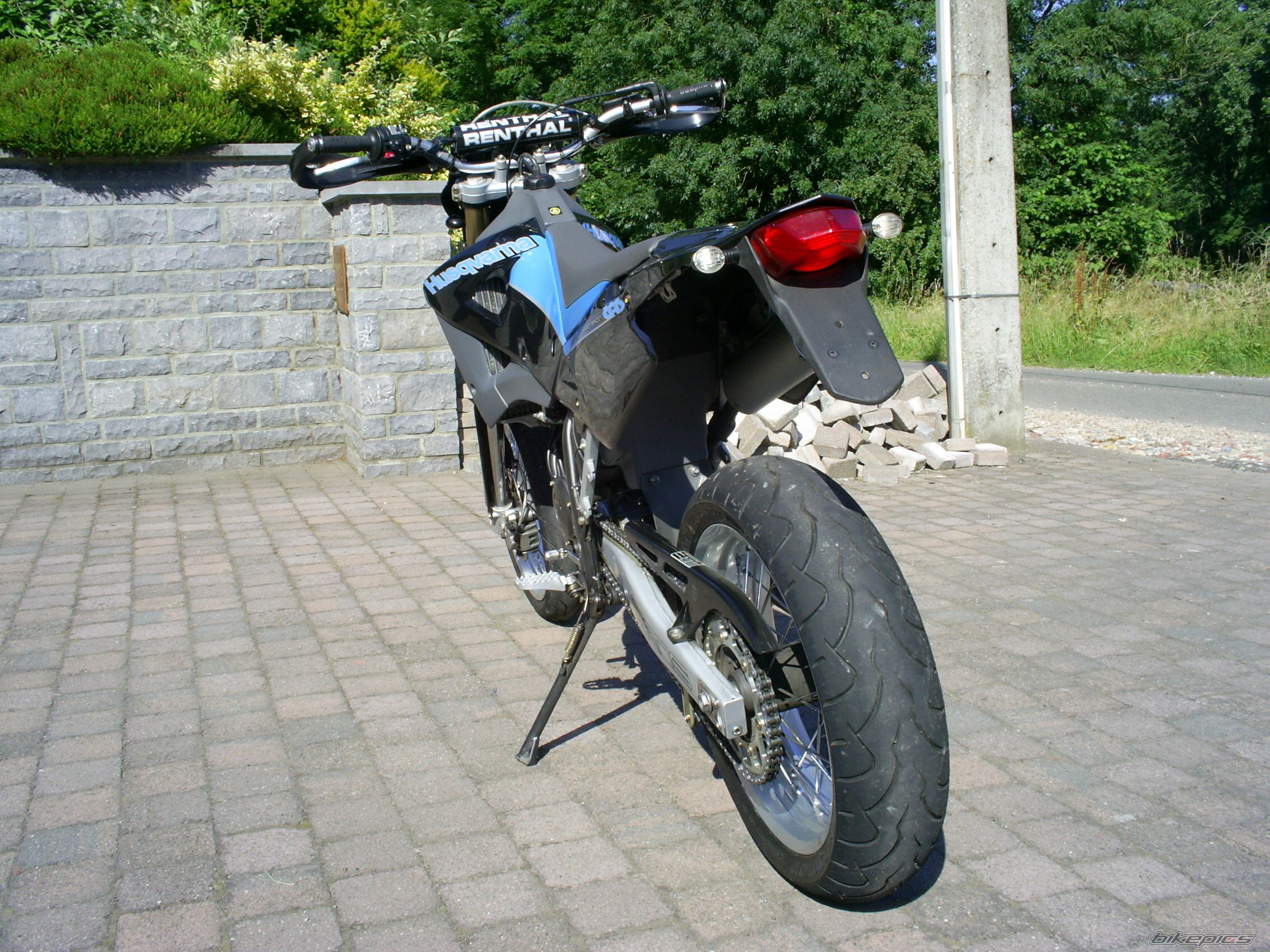 Photo 1338744