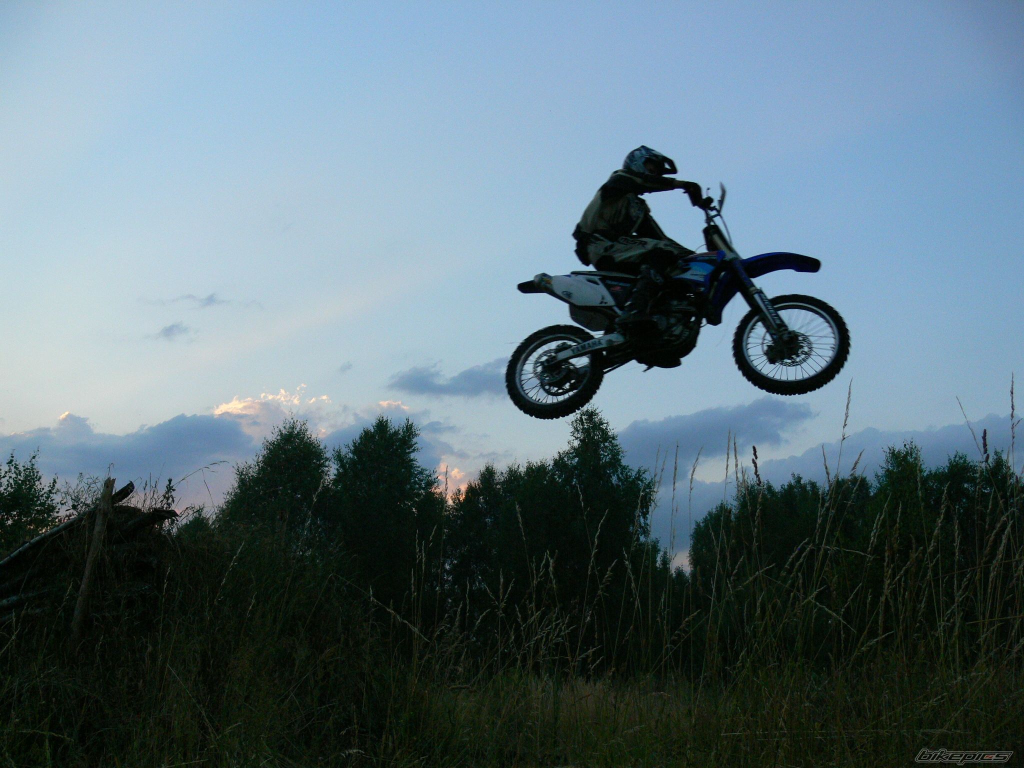 Photo 1338798