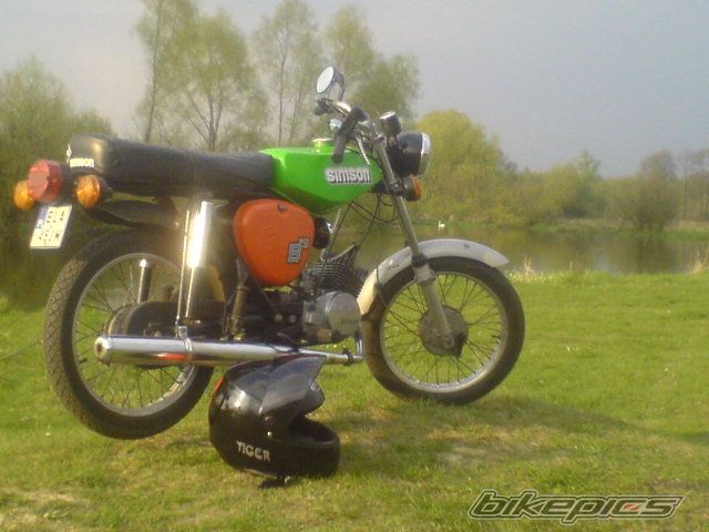 Photo 1338905