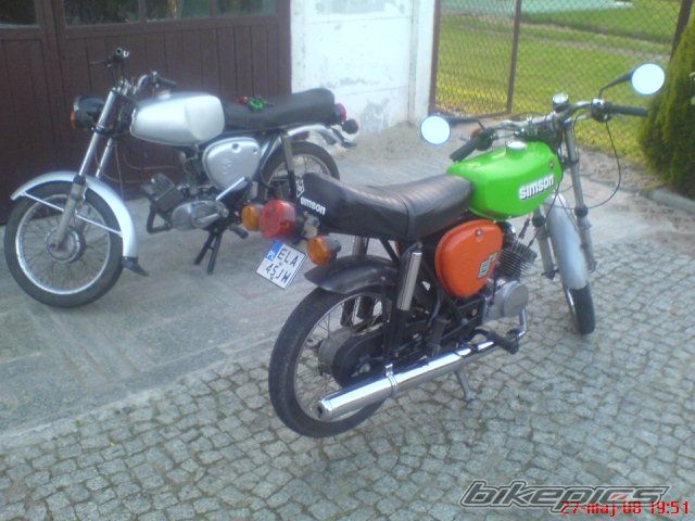 Photo 1338930