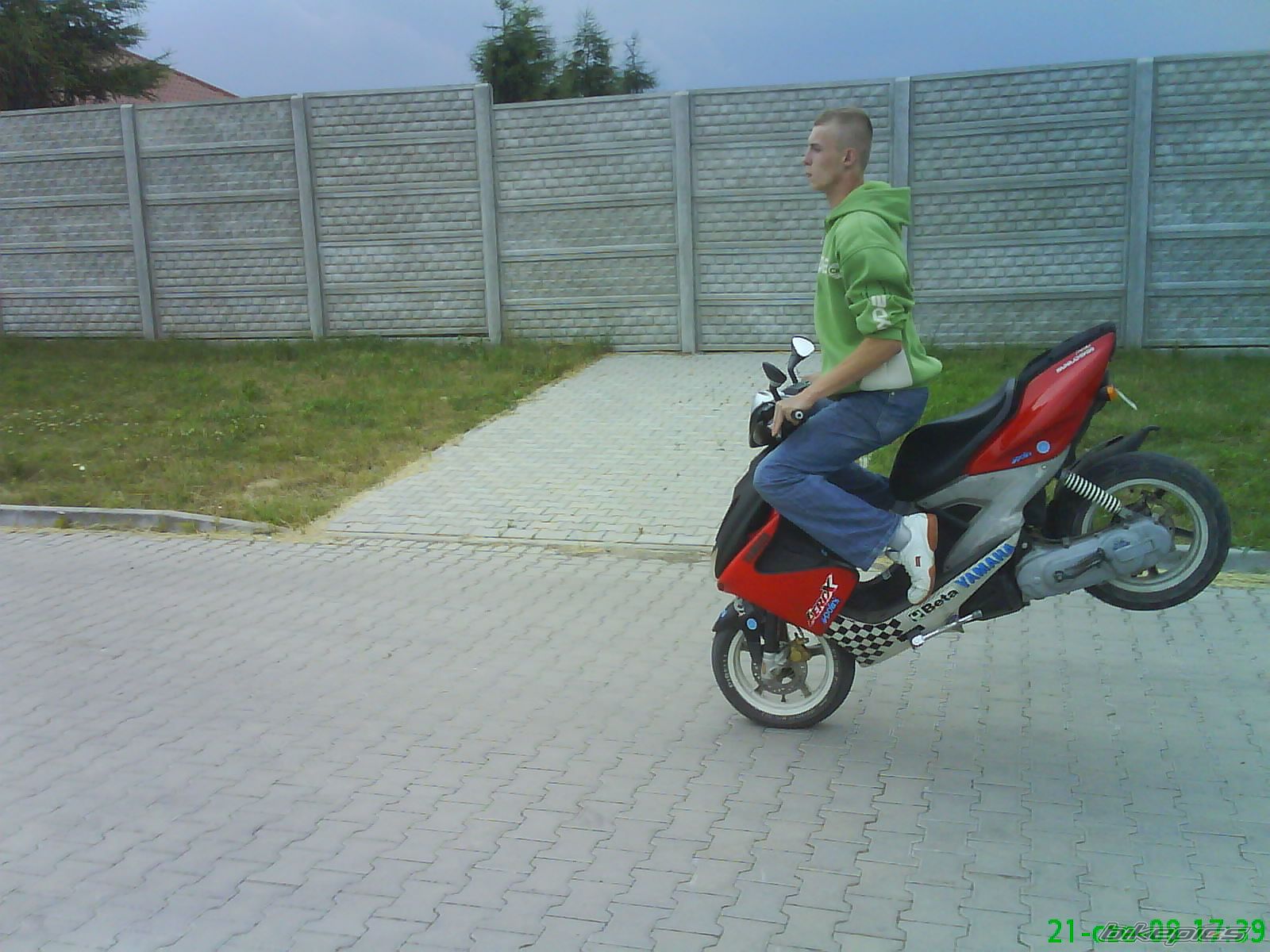 Bike Photo 1338975