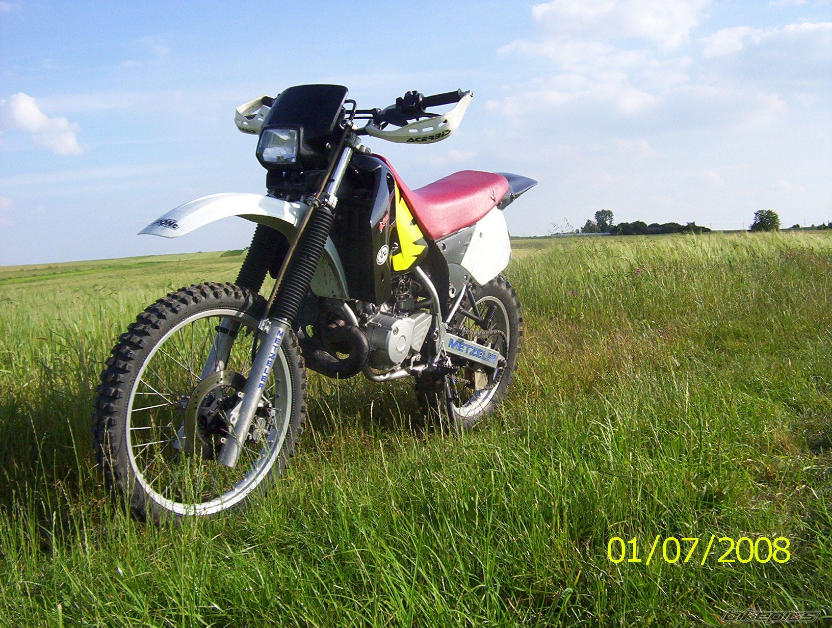Photo 1339209