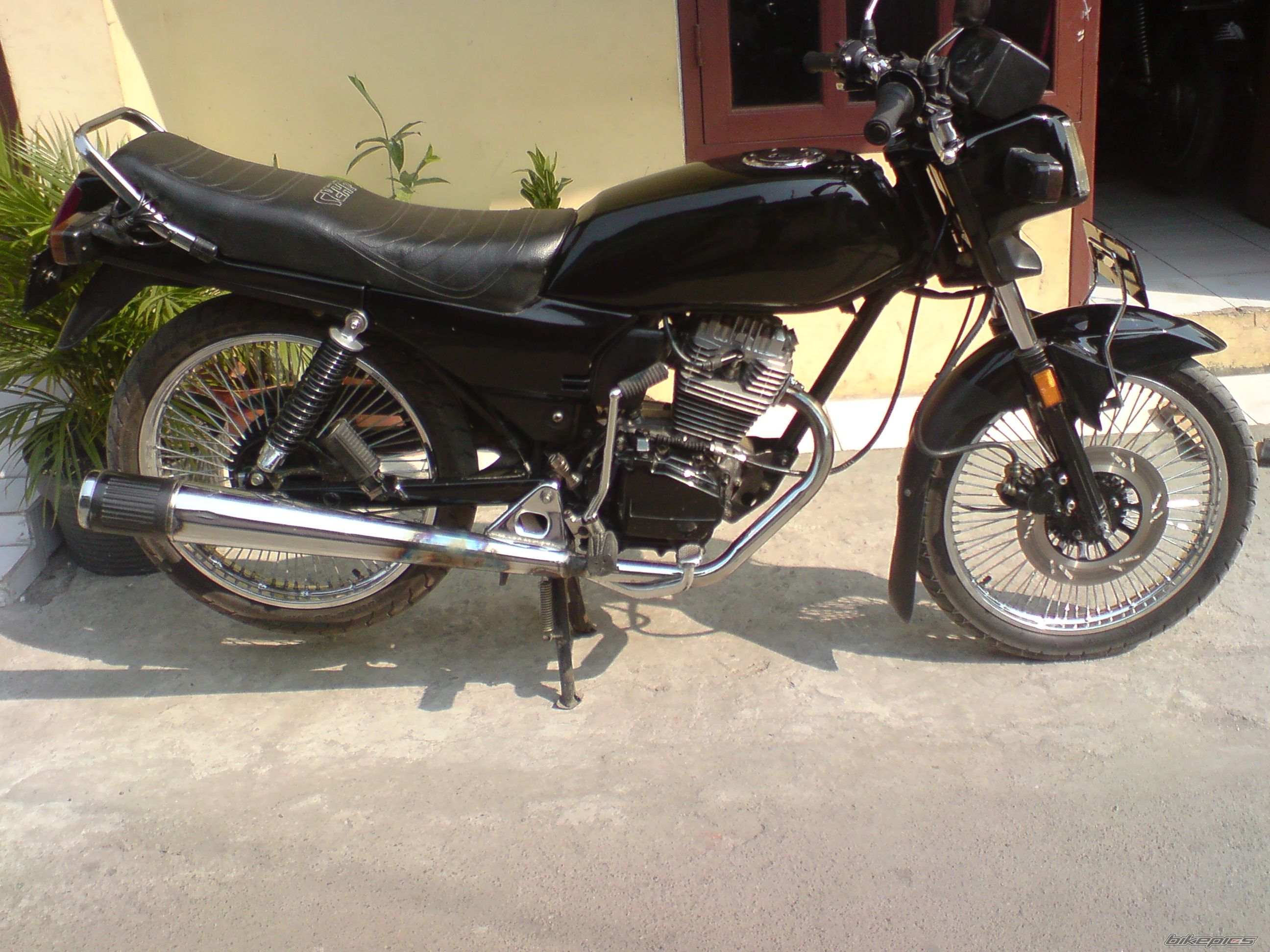 Photo 1339369