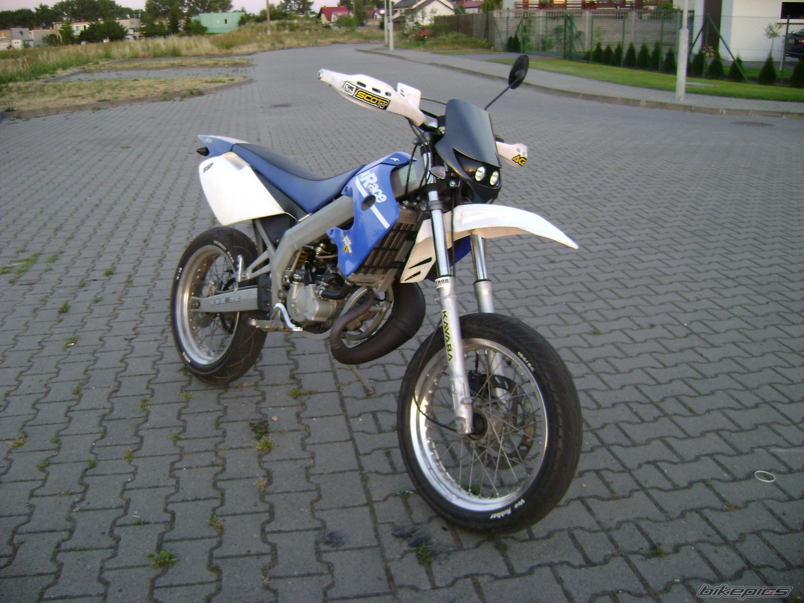 Photo 1339909