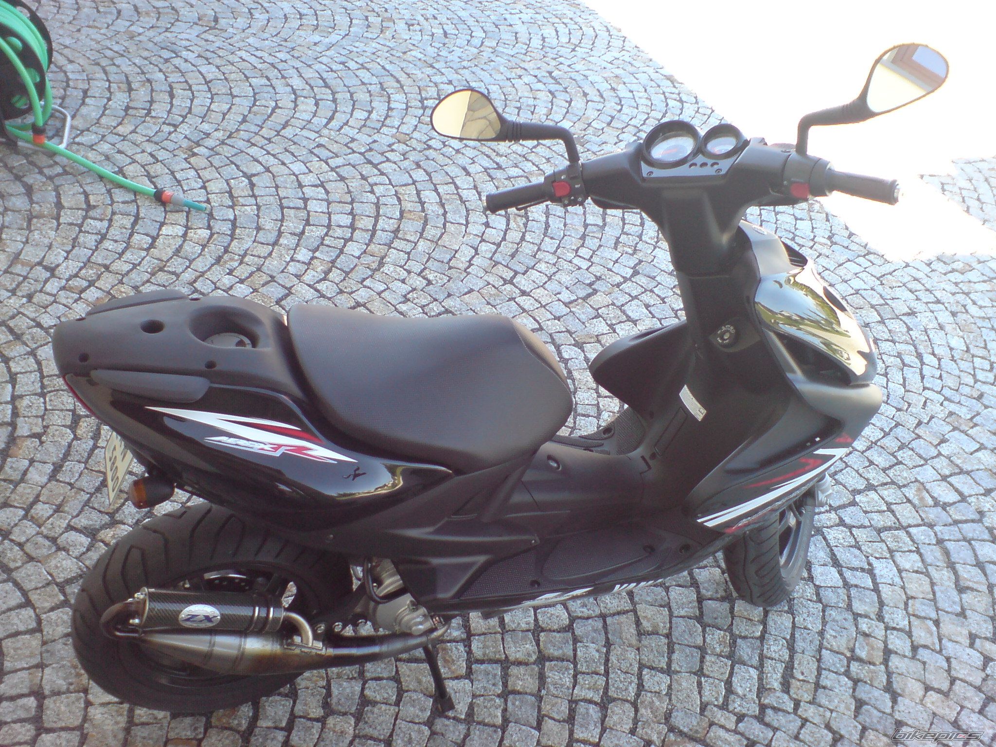 Photo 1340145