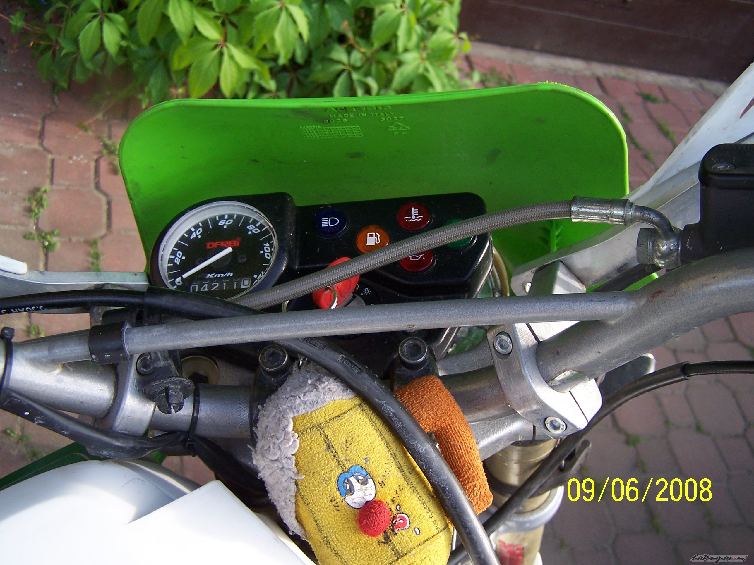 Photo 1340641
