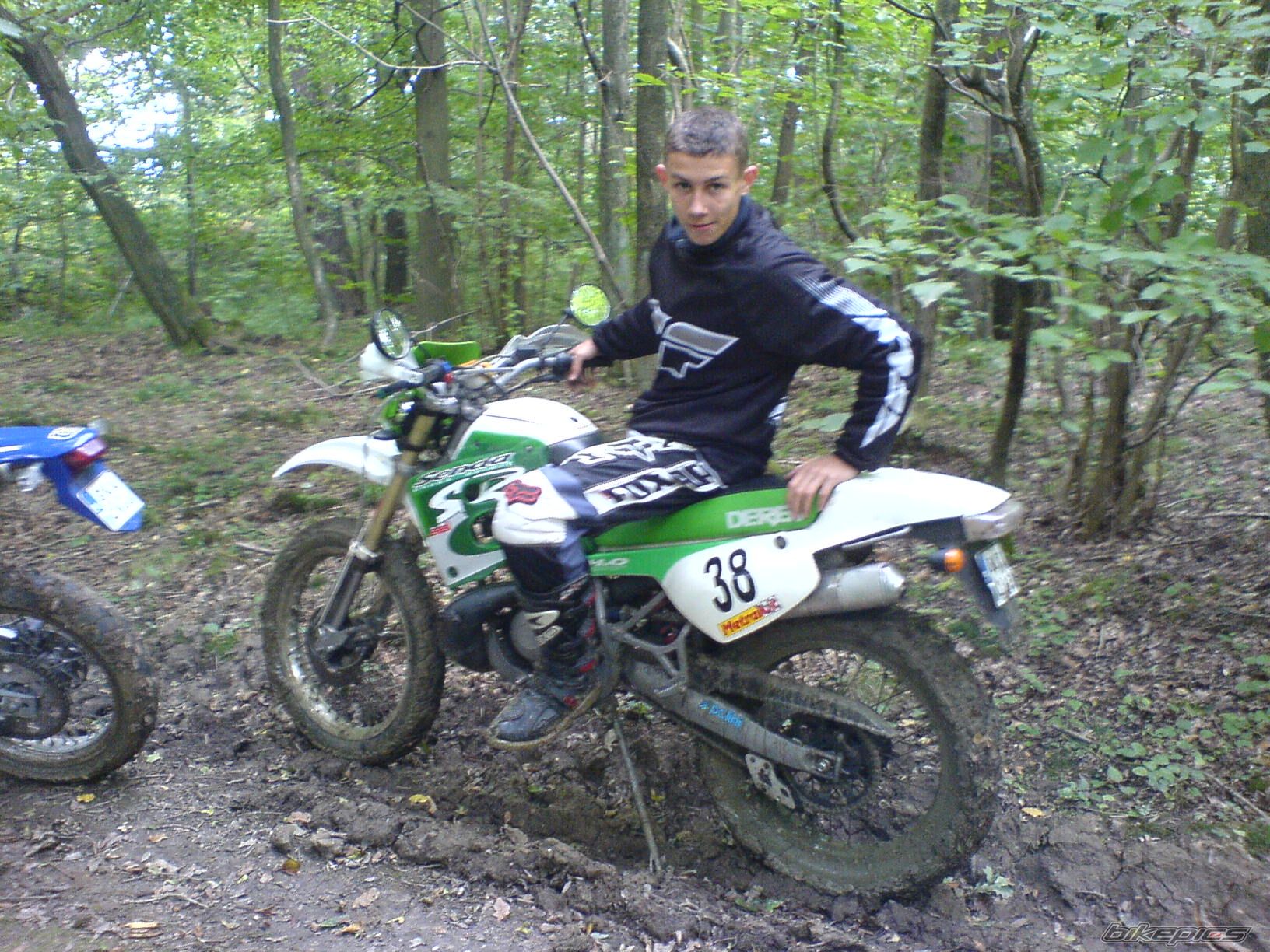 Photo 1340674