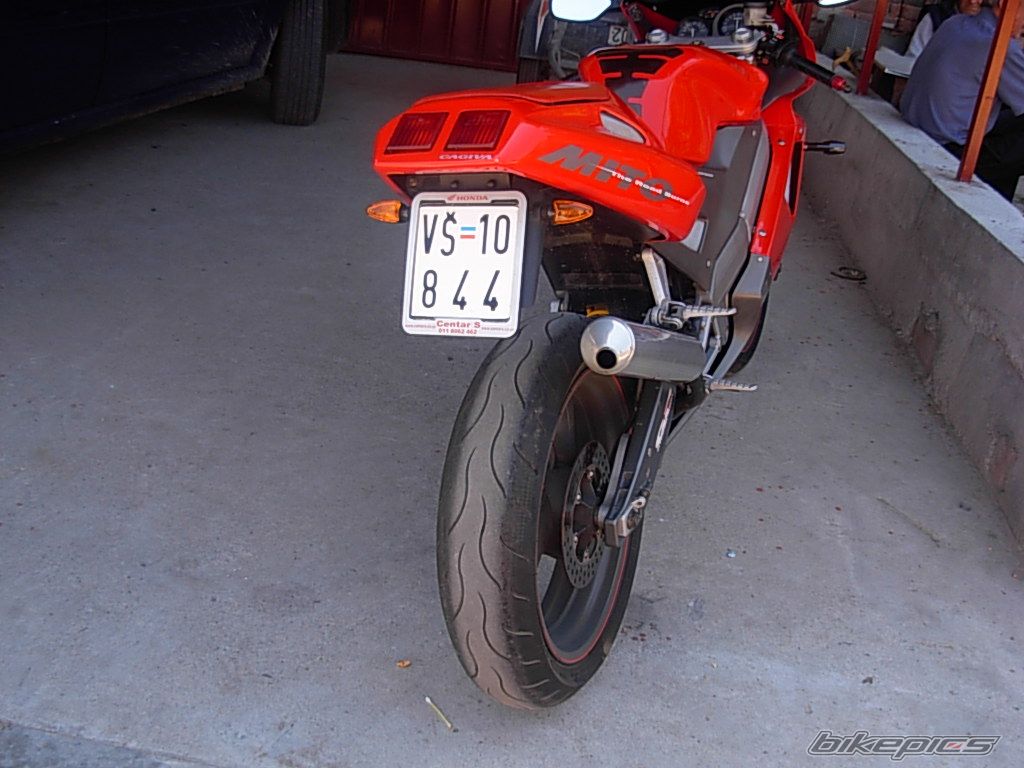 Photo 1341266