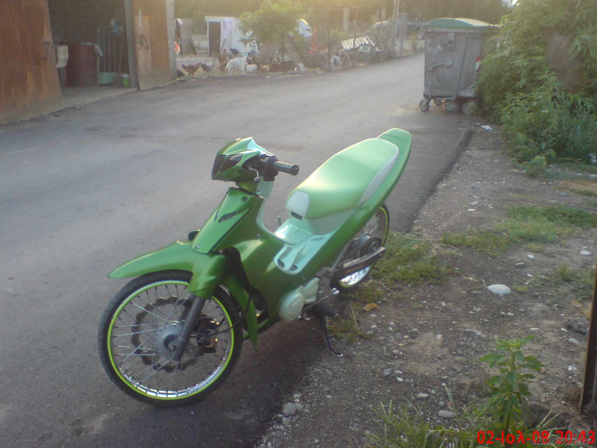 Photo 1341420