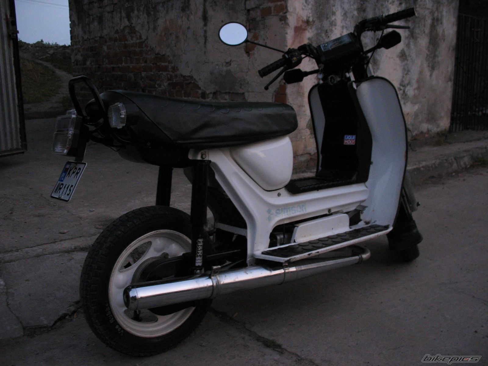 Photo 1341611