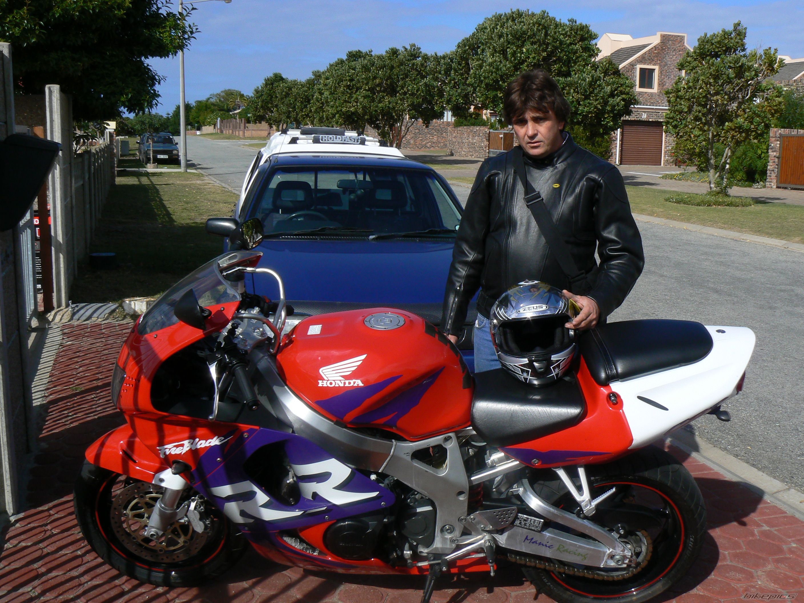 Photo 1341736