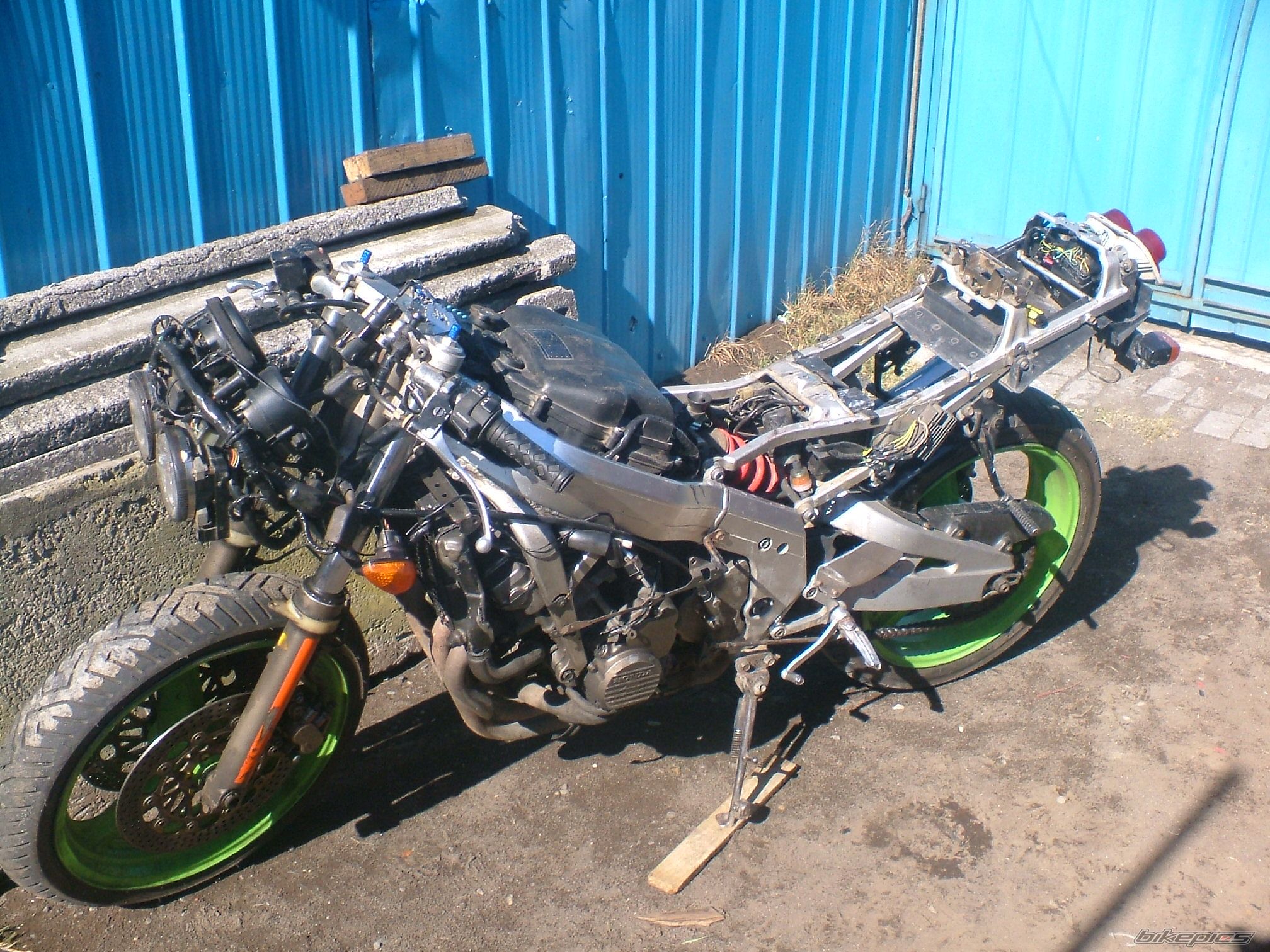 Photo 1341771