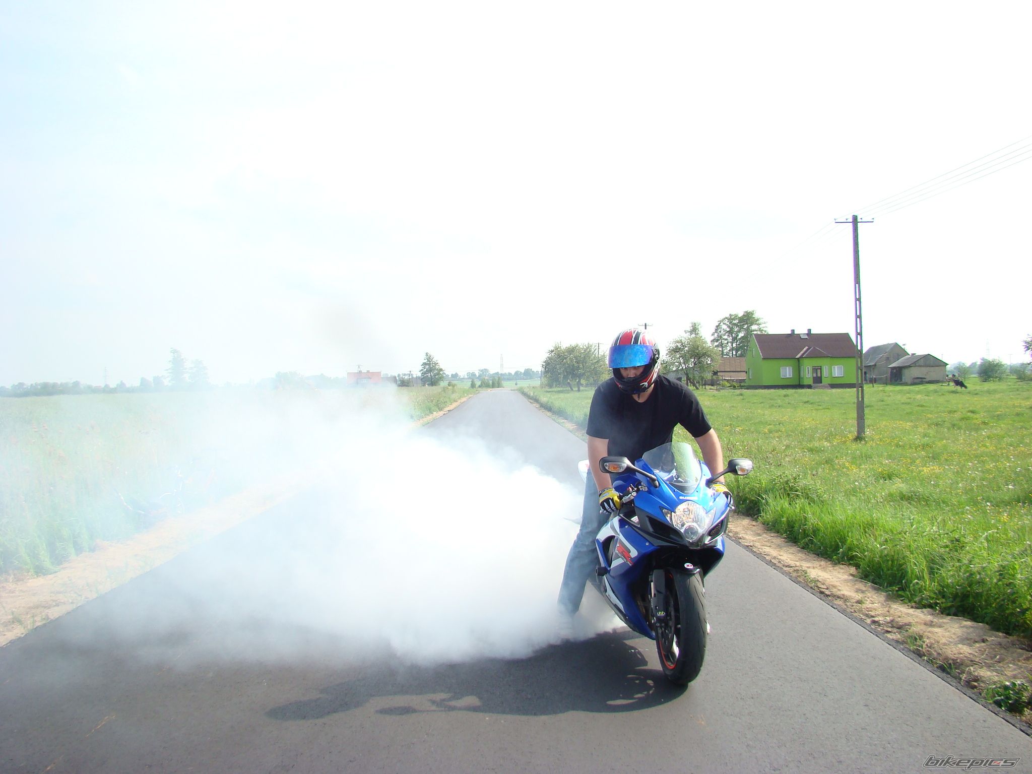 Photo 1342224
