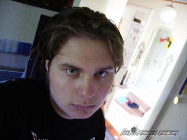Photo 1342263
