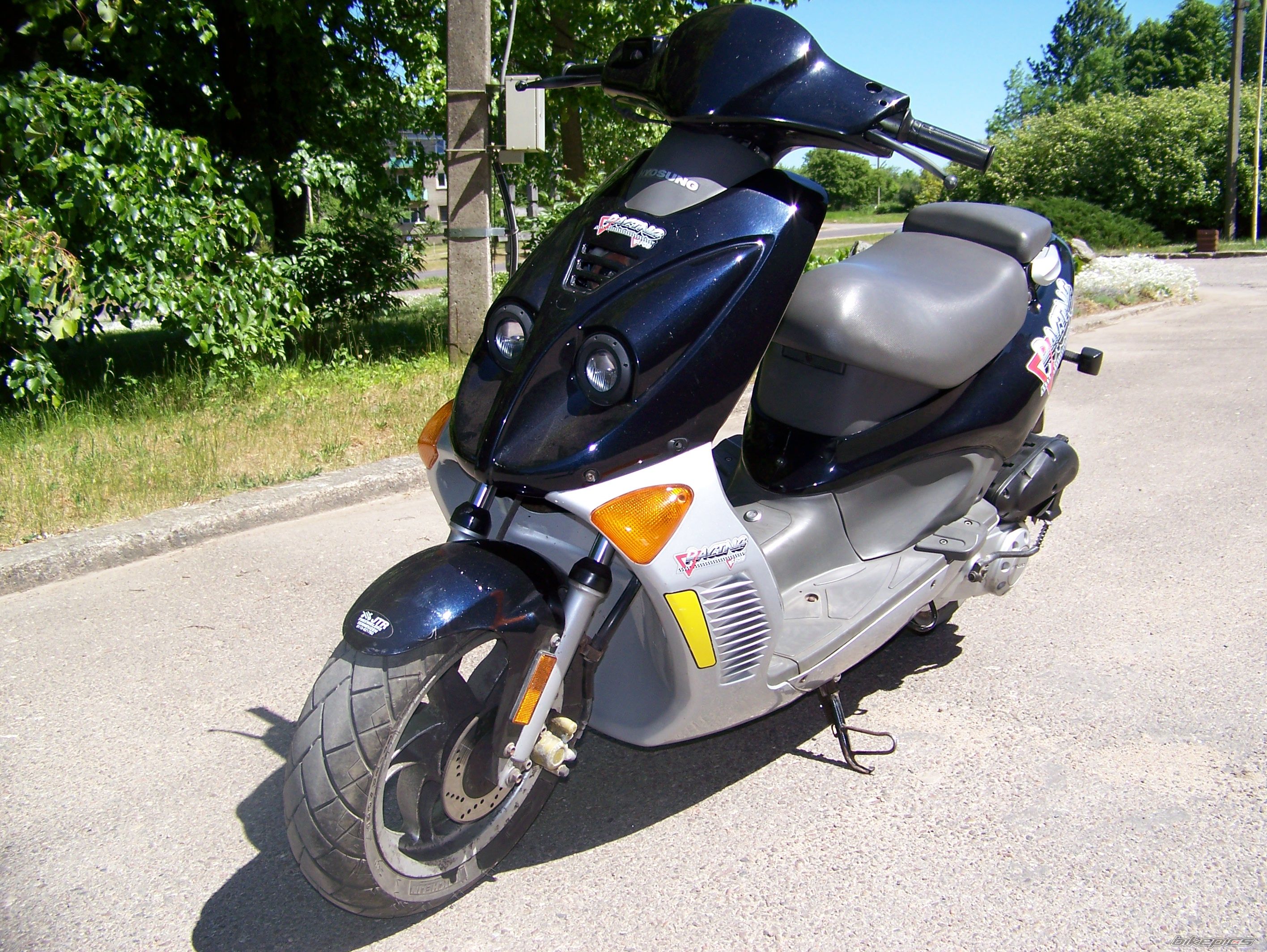 Photo 1342276