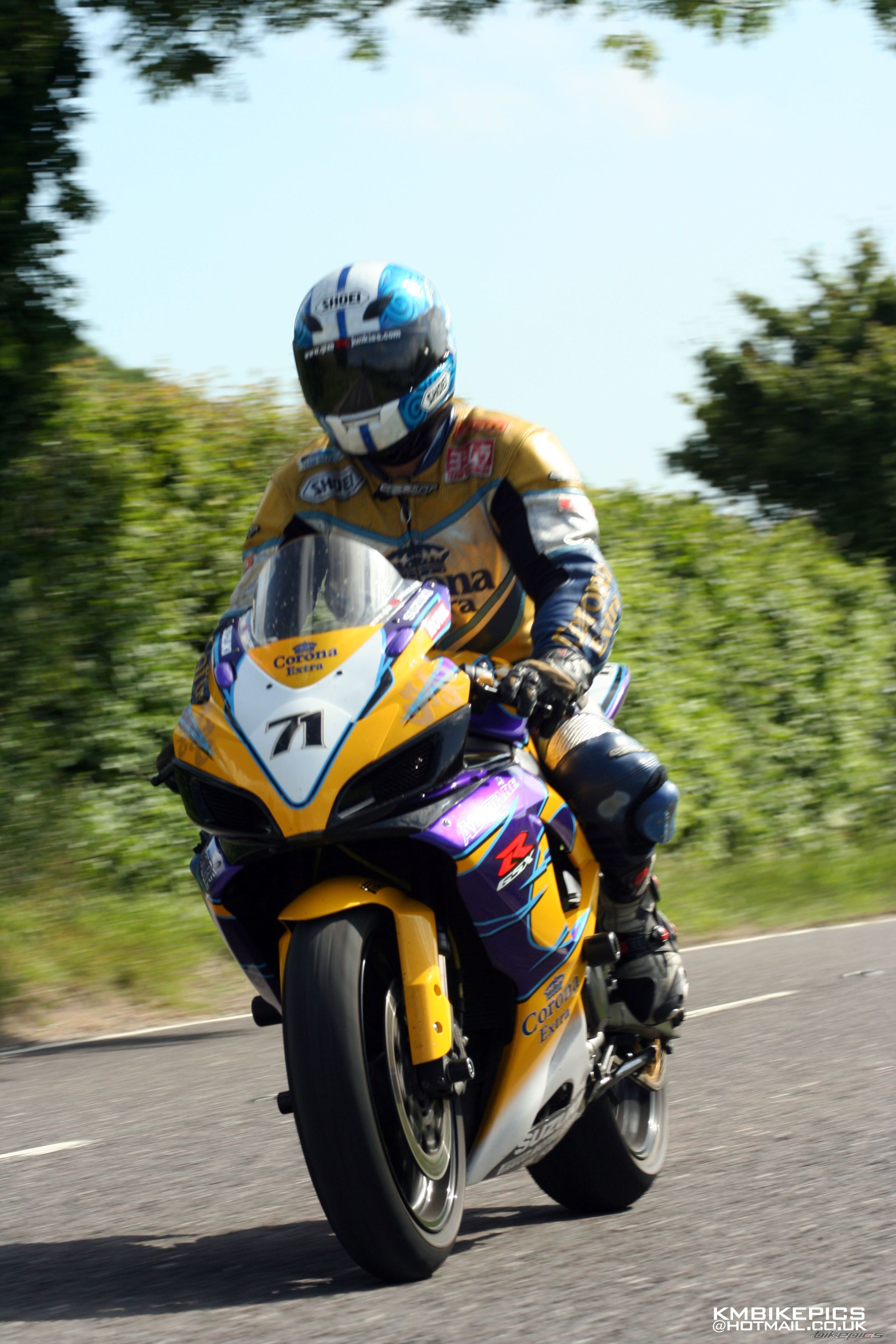 Photo 1342303