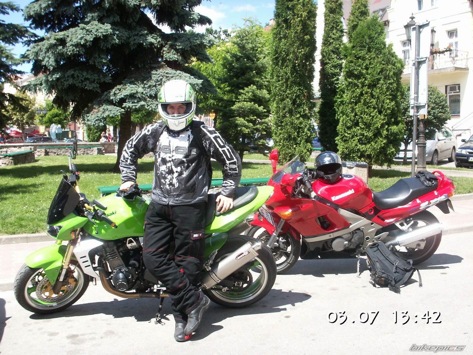 Photo 1342360