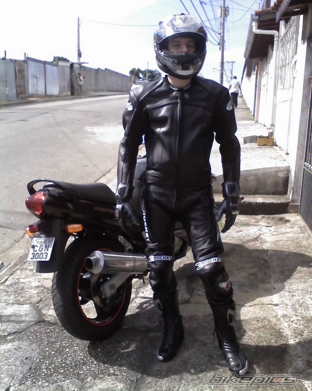 Photo 1342746