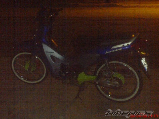 Photo 1342804