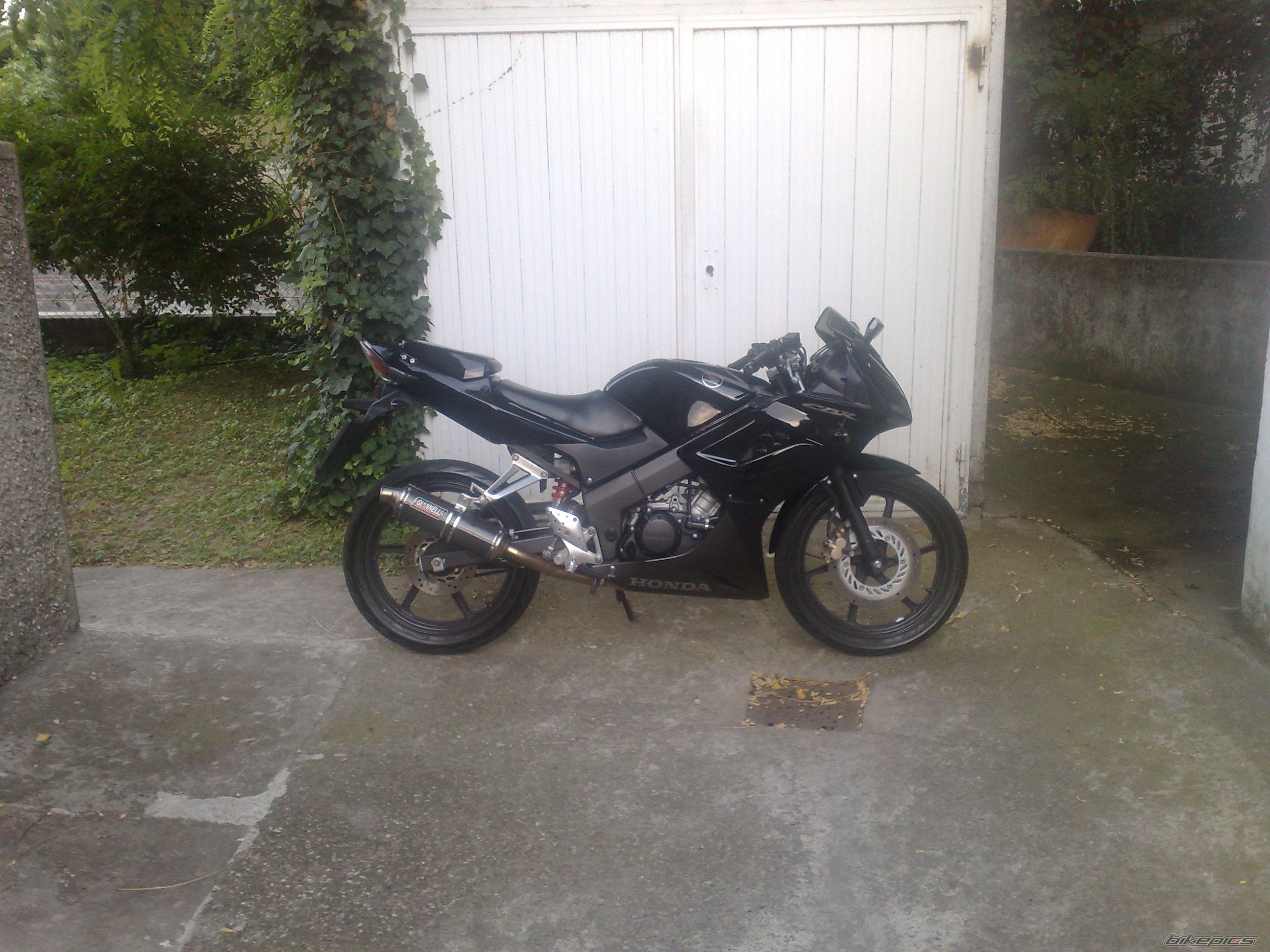 Photo 1342820