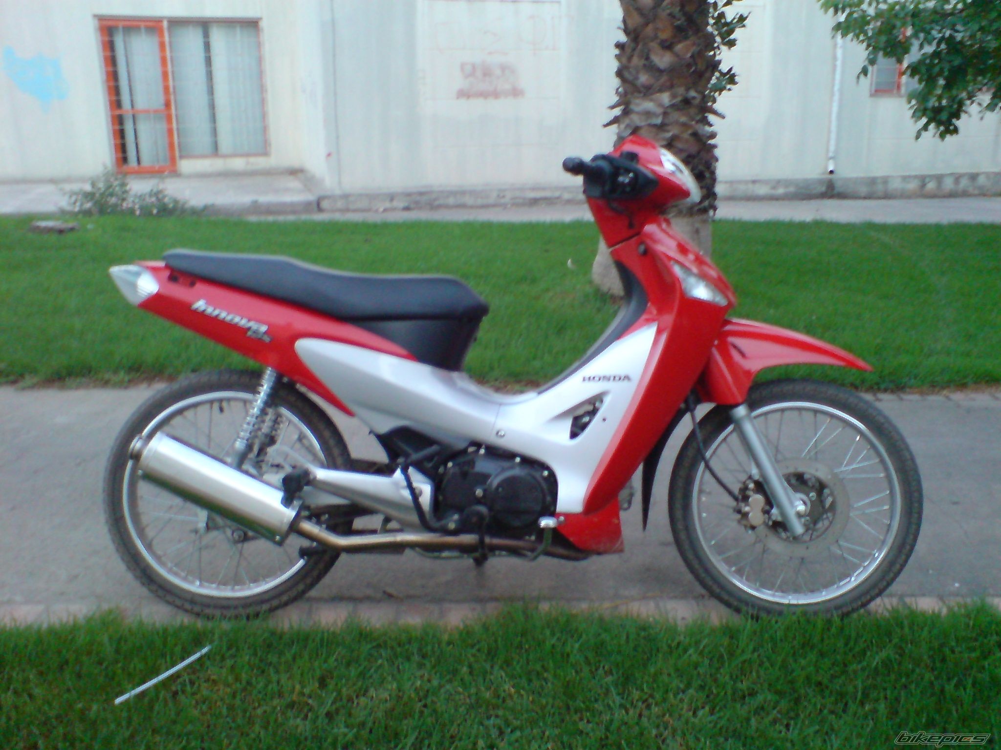 Bike Photo 1342857