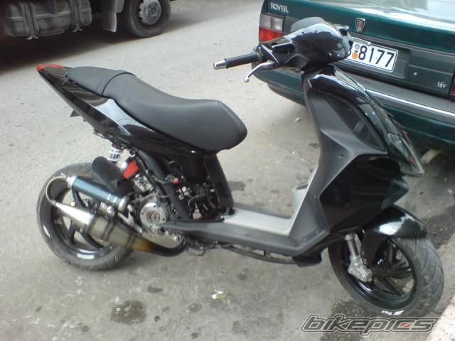 Photo 1343057
