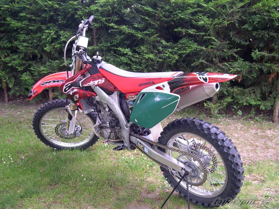 Photo 1343072
