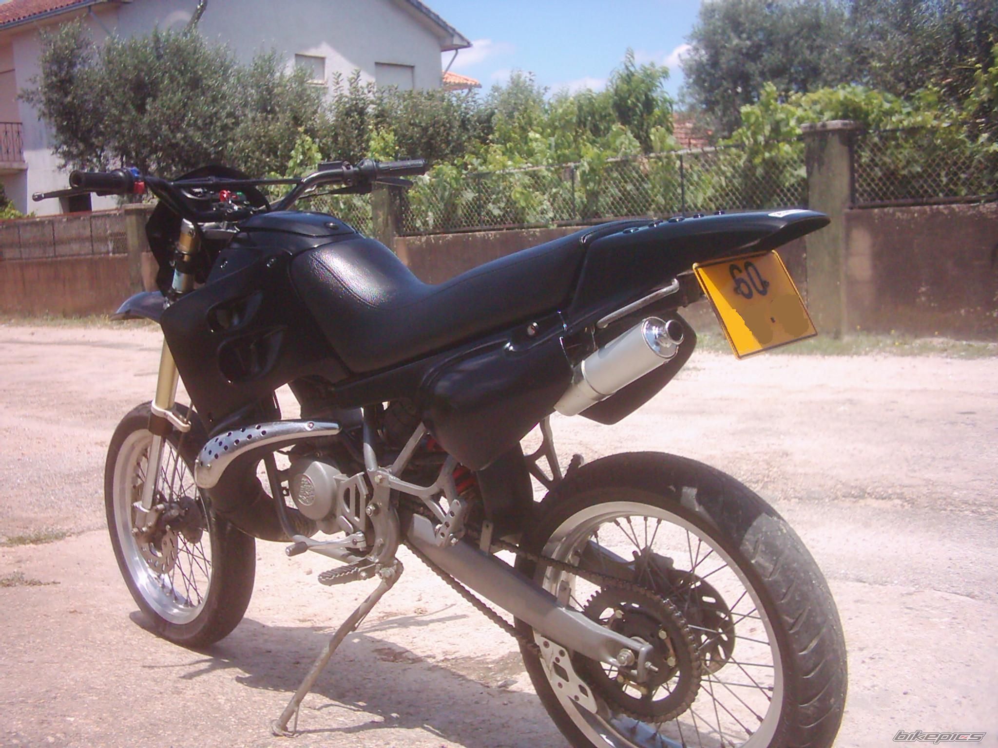Photo 1343103