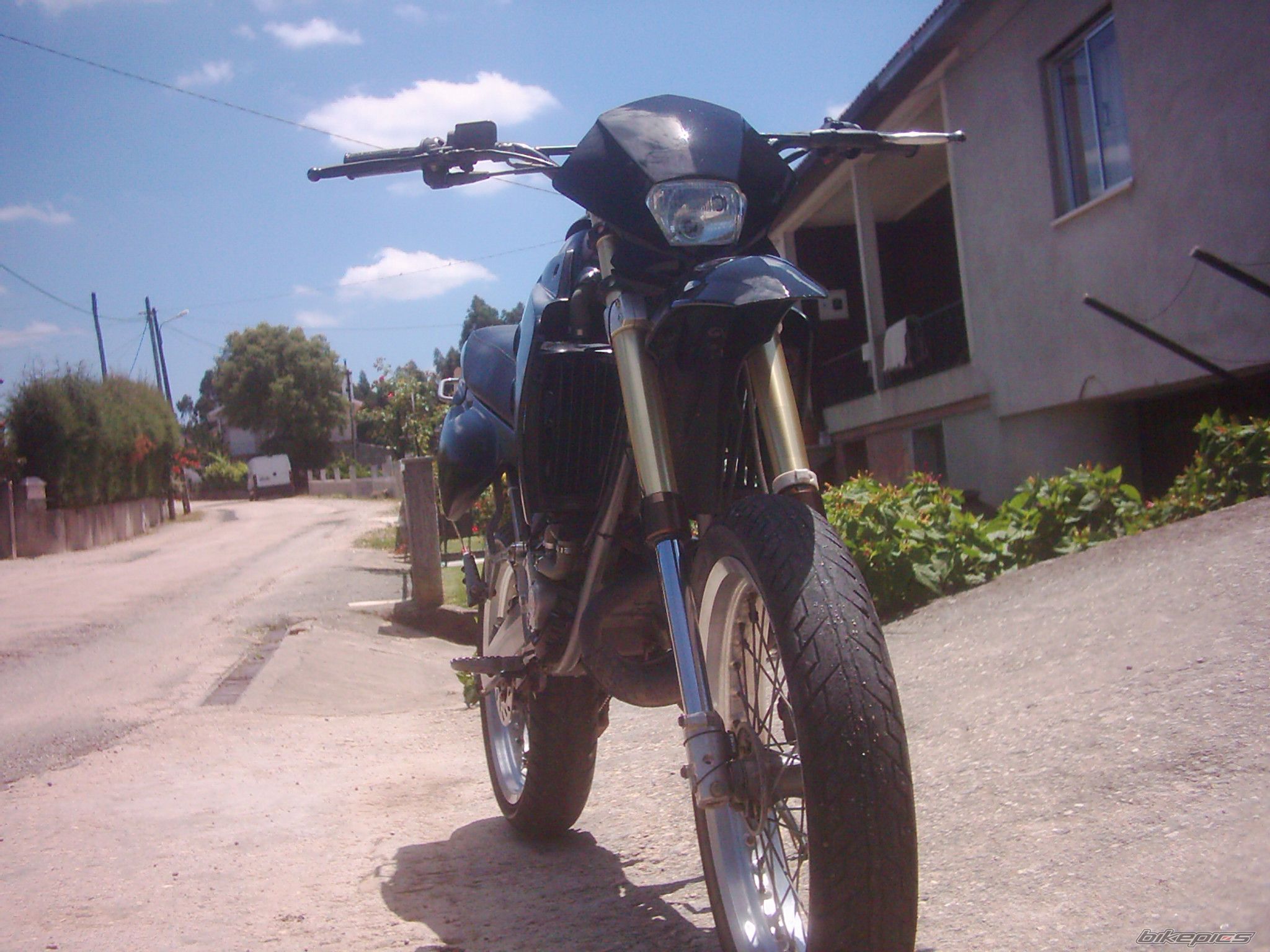 Photo 1343104