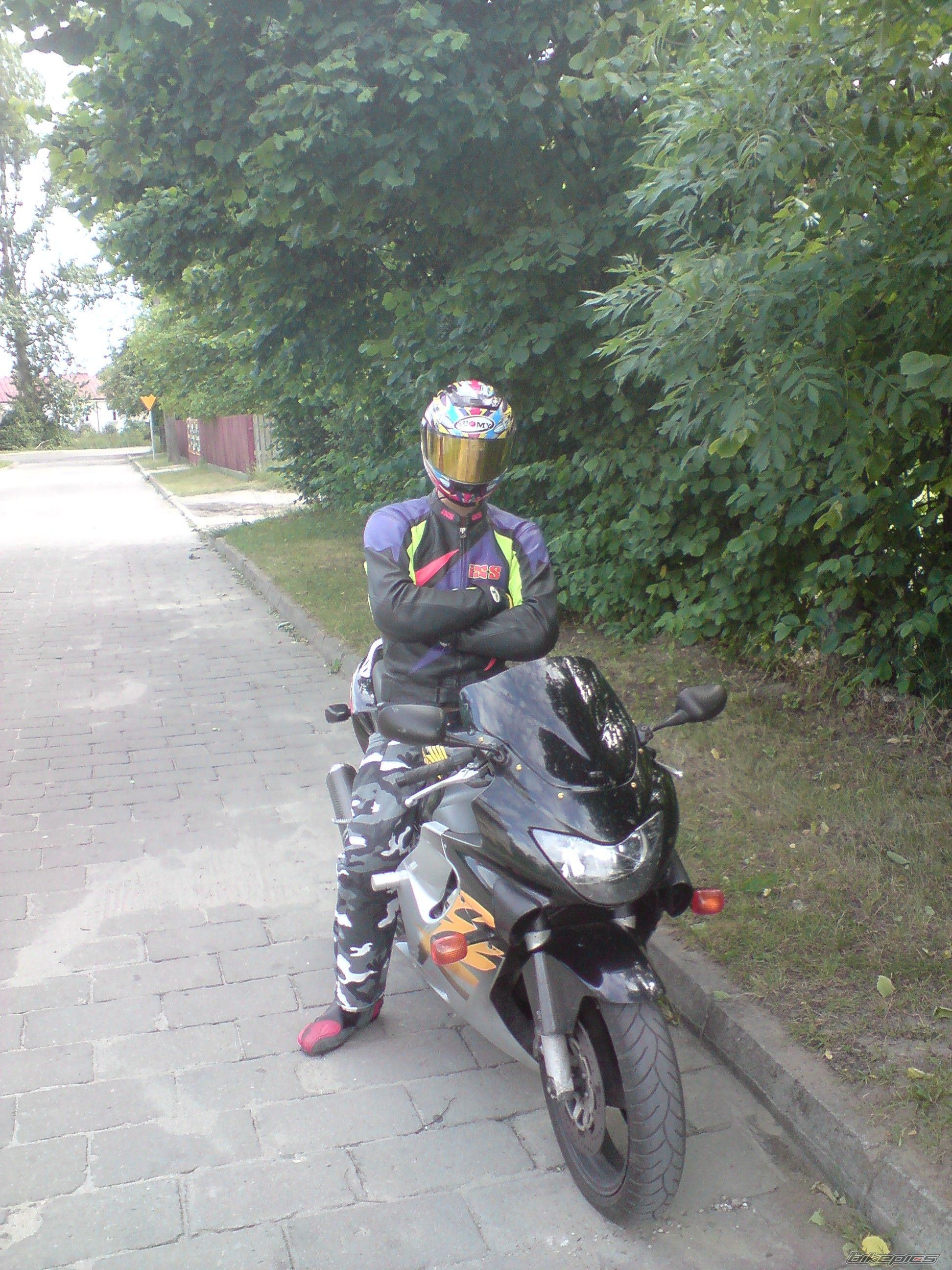 Photo 1343217
