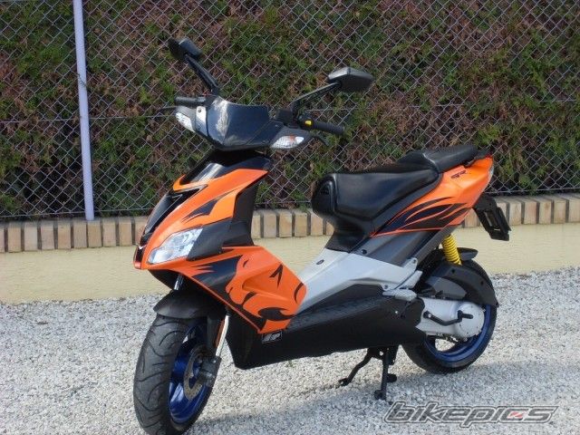 Photo 1343320
