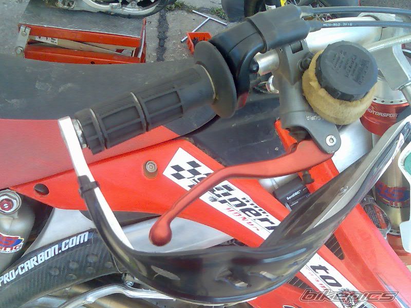 Photo 1343360