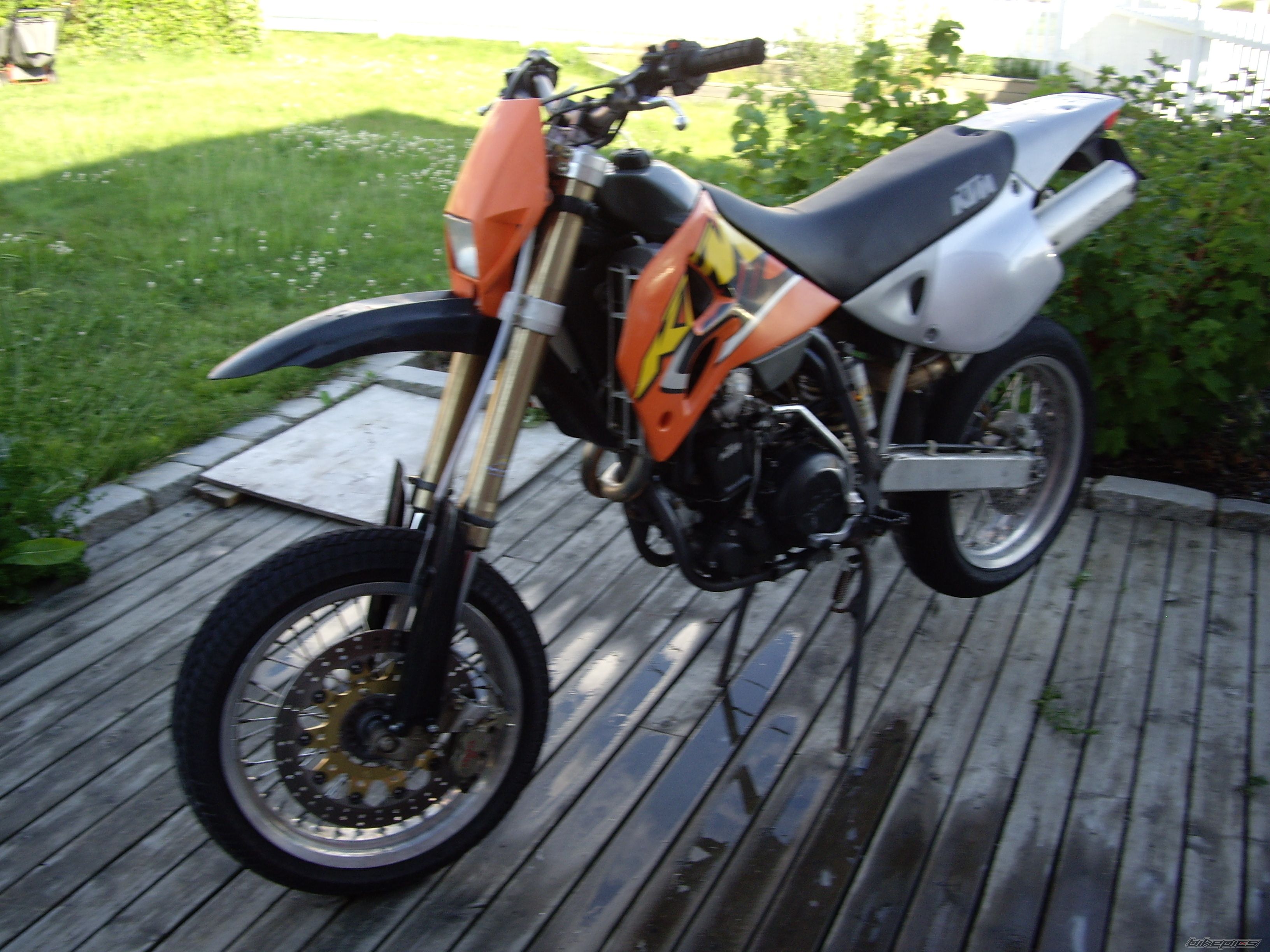 Photo 1343385
