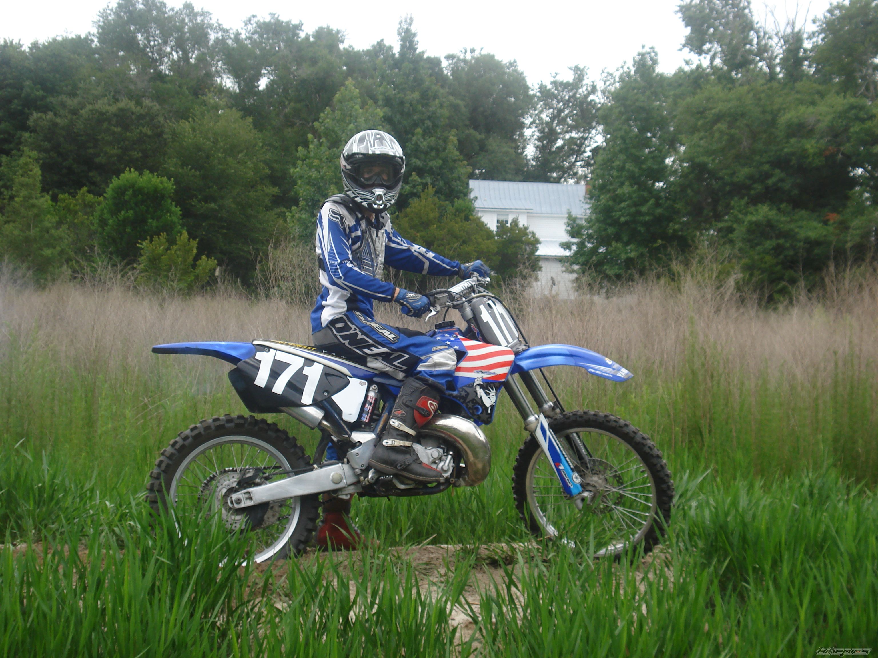 Photo 1343450