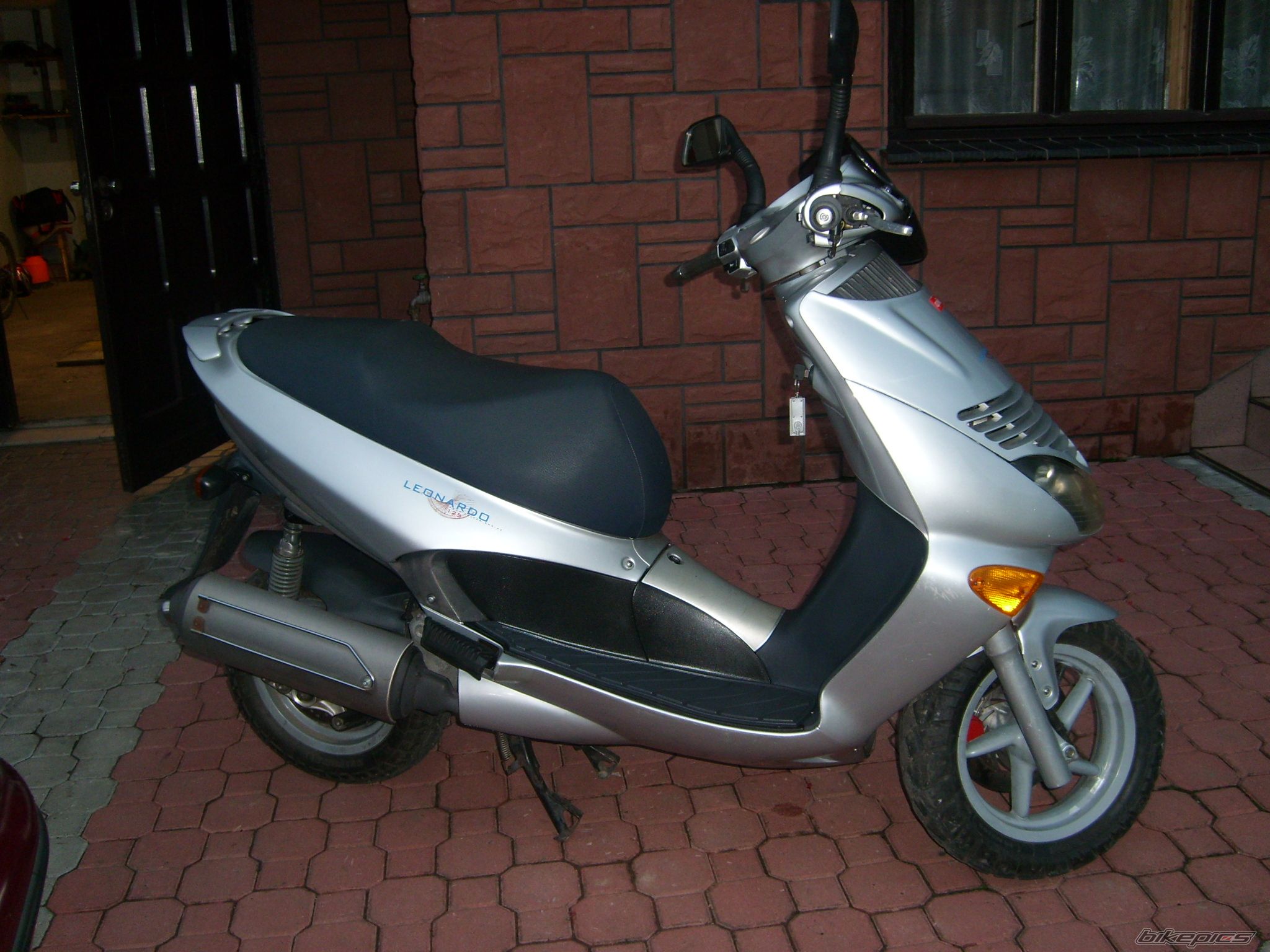 Bike Photo 1343555