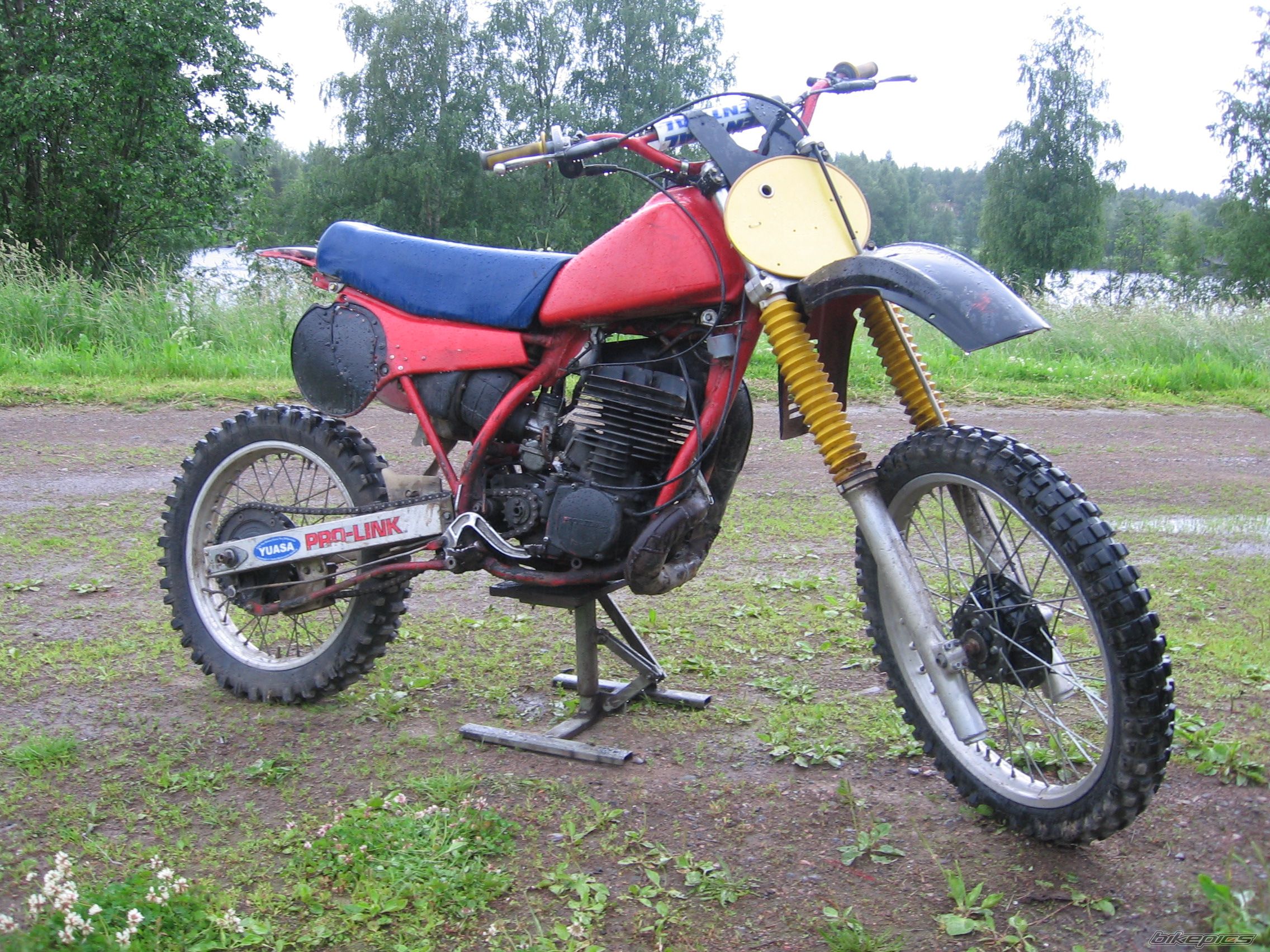 Photo 1343733