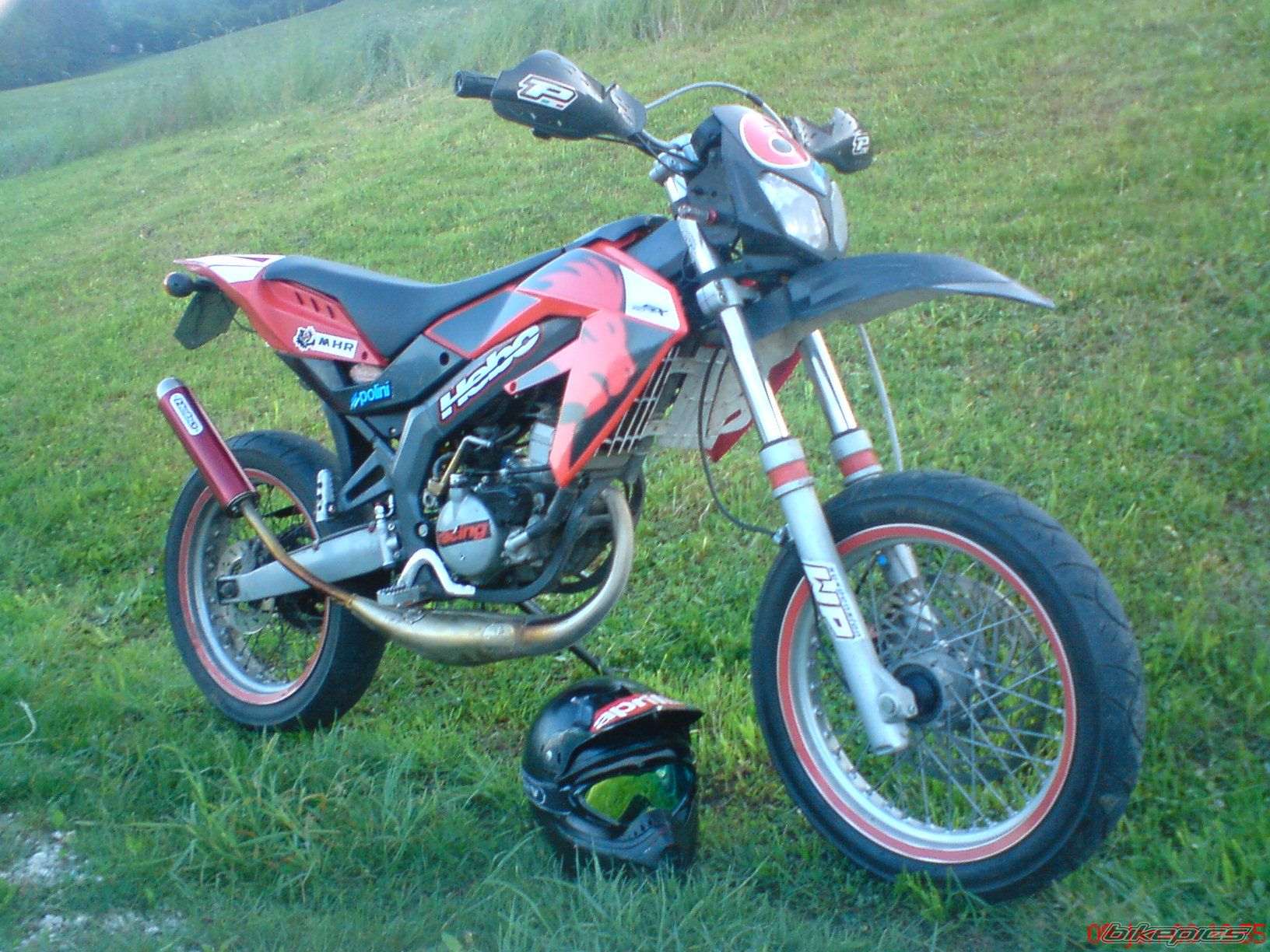 Photo 1343786