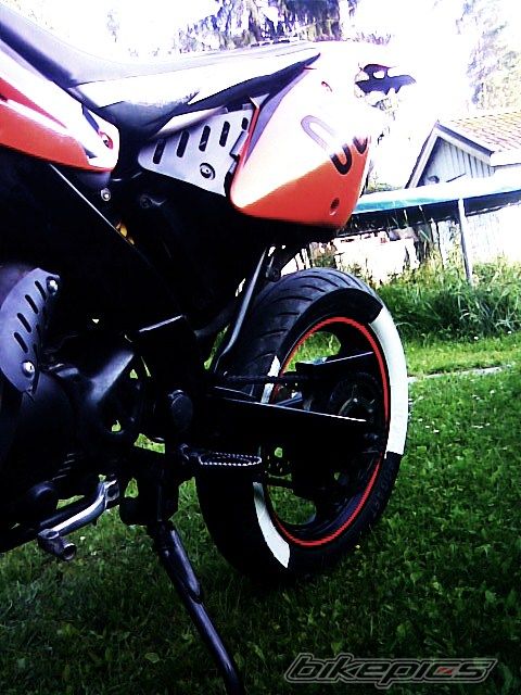 Photo 1343787