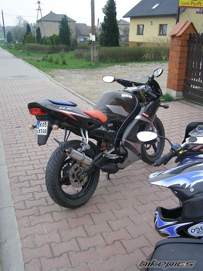Photo 1344353
