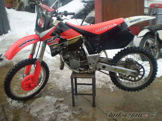 Photo 1344456