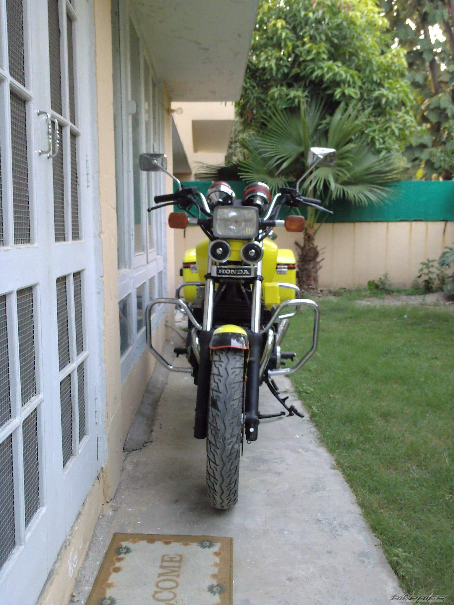 Photo 1344709