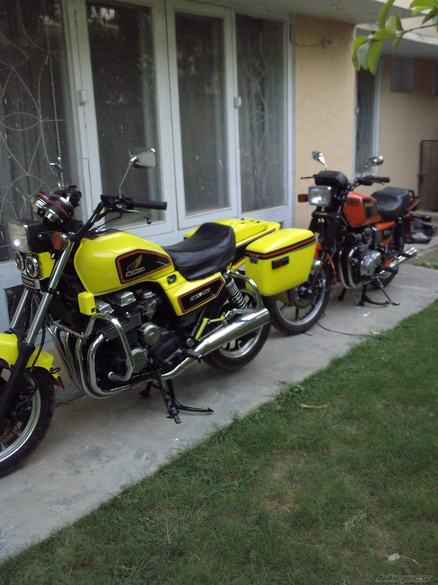 Photo 1344720