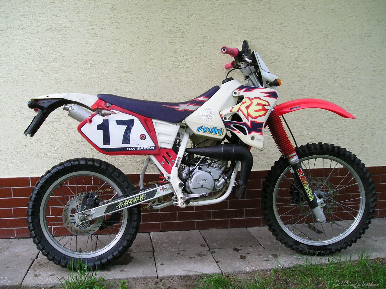 Photo 1344760