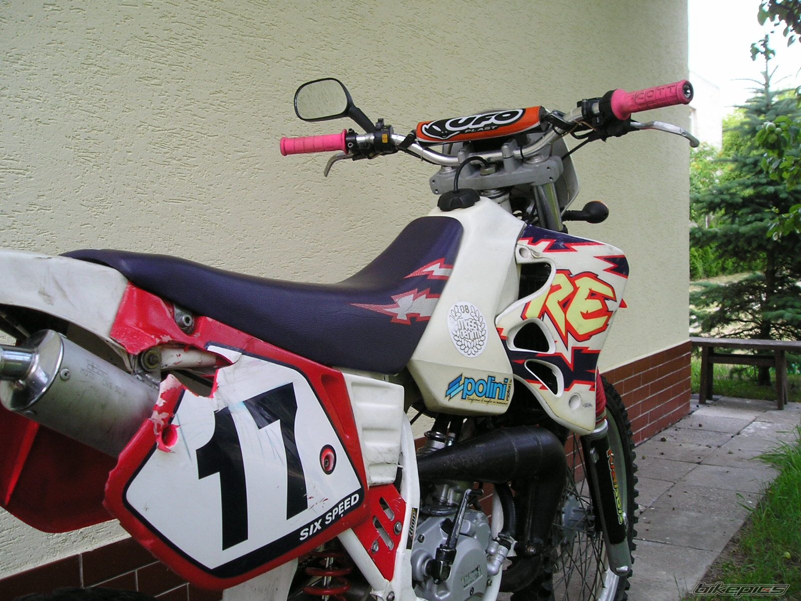 Photo 1344774