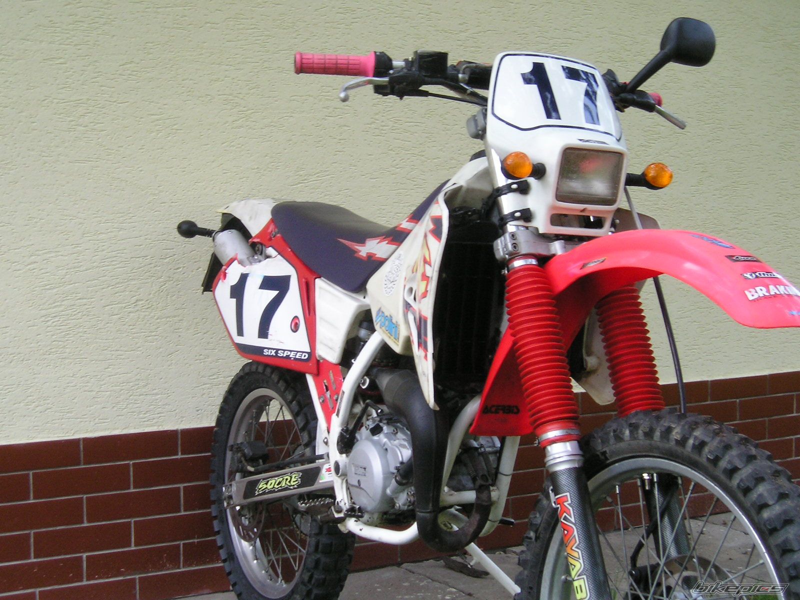 Photo 1344778