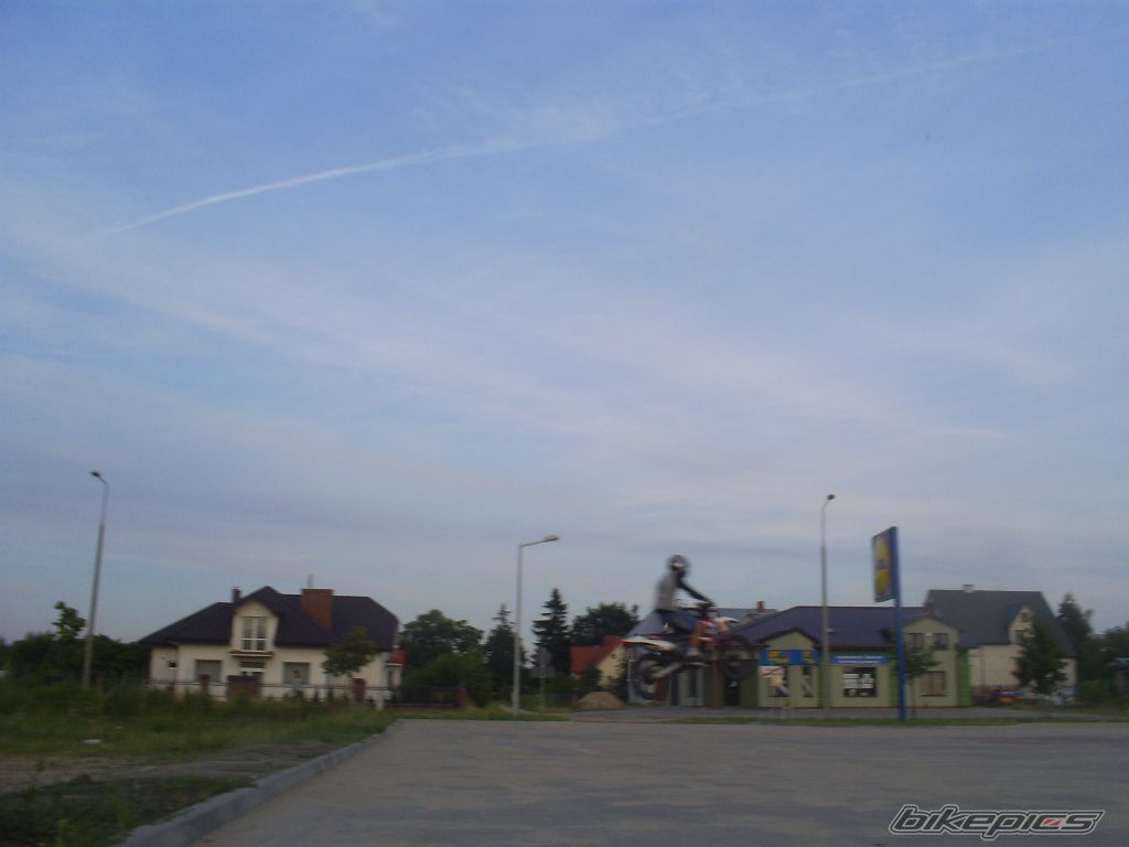 Photo 1344892