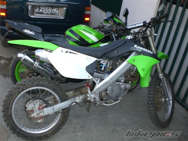 Photo 1345131
