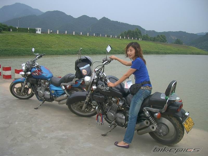Photo 1345179