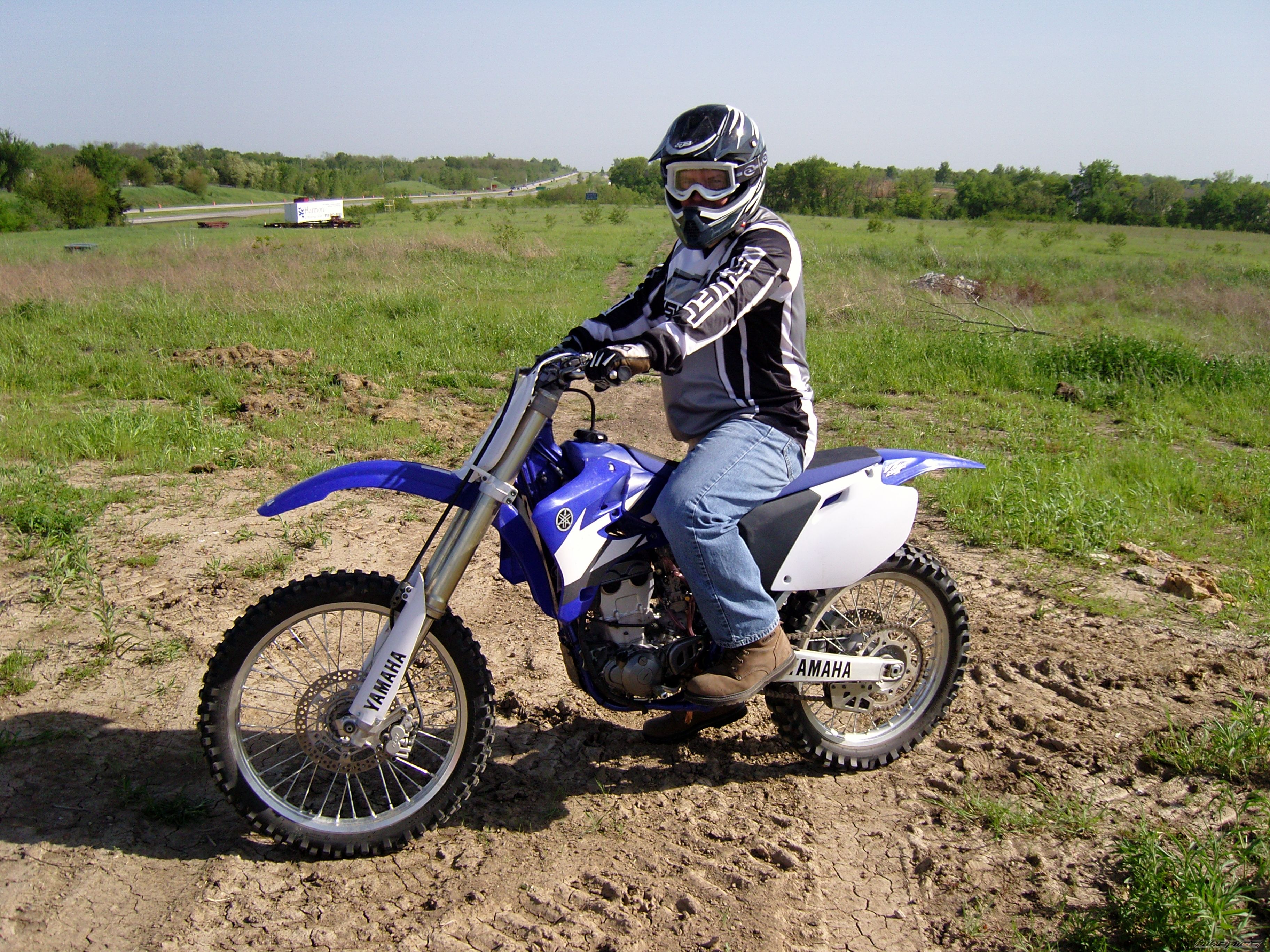 Photo 1345699