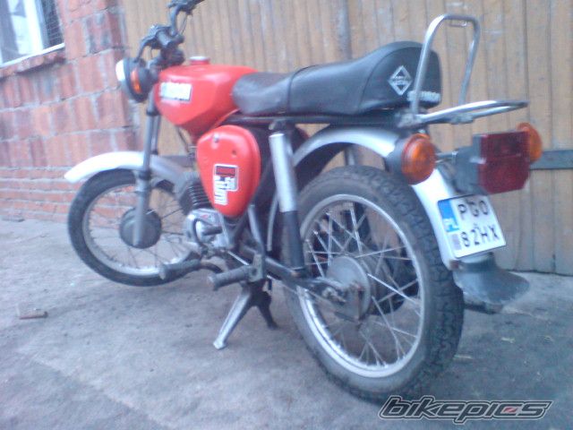 Photo 1345778
